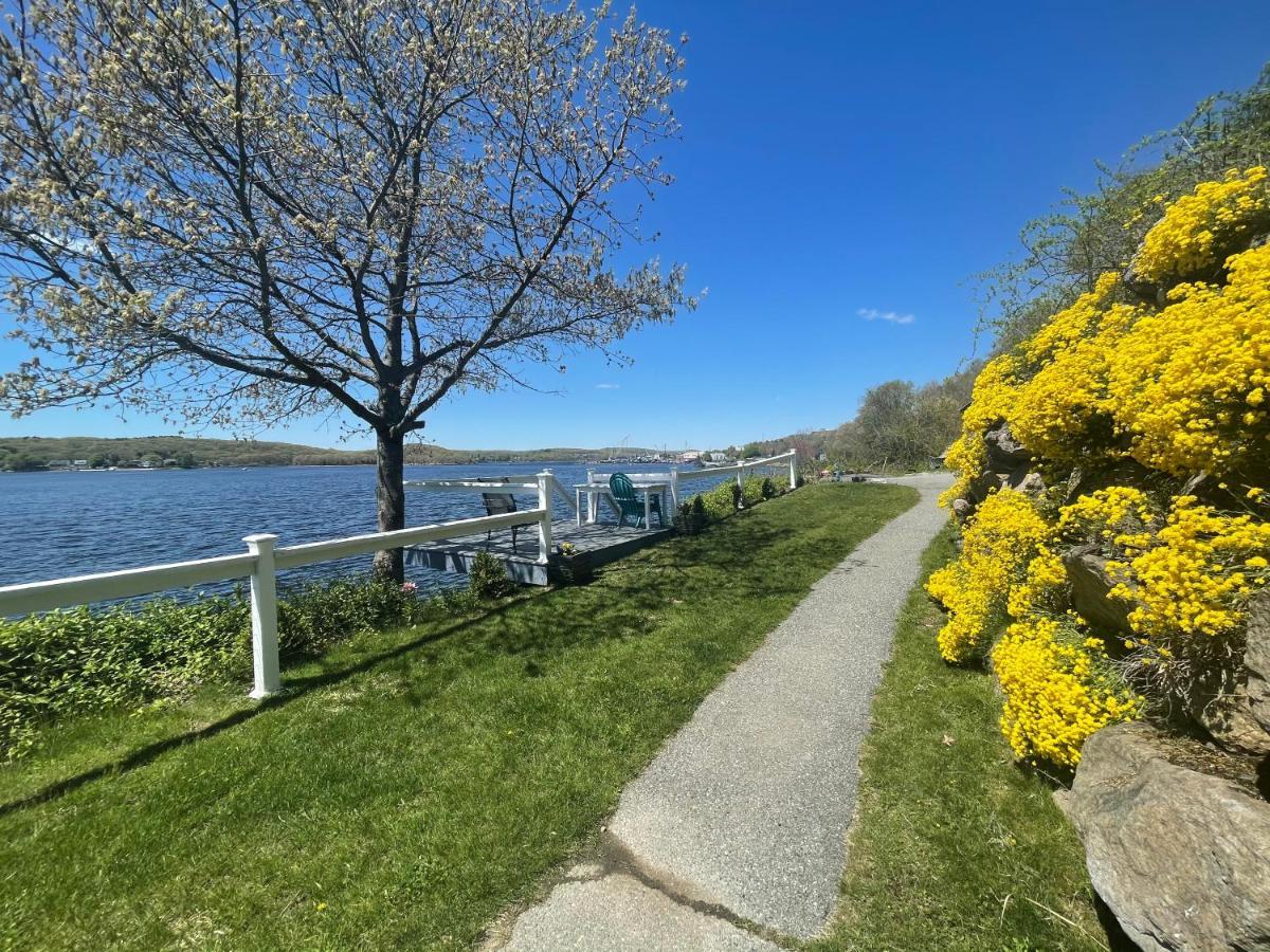 Waterfront Home With A View Groton Bagian luar foto