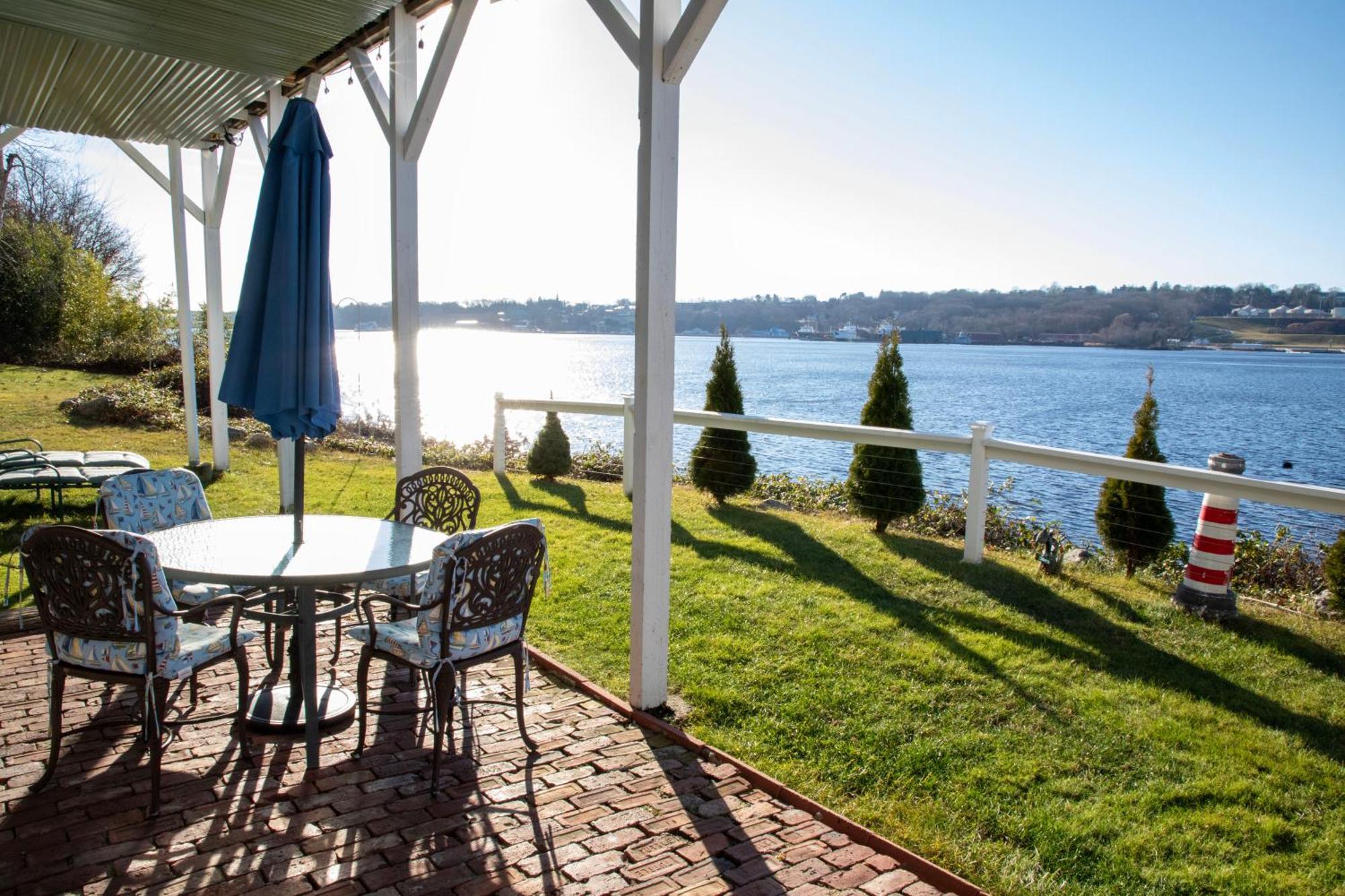 Waterfront Home With A View Groton Bagian luar foto