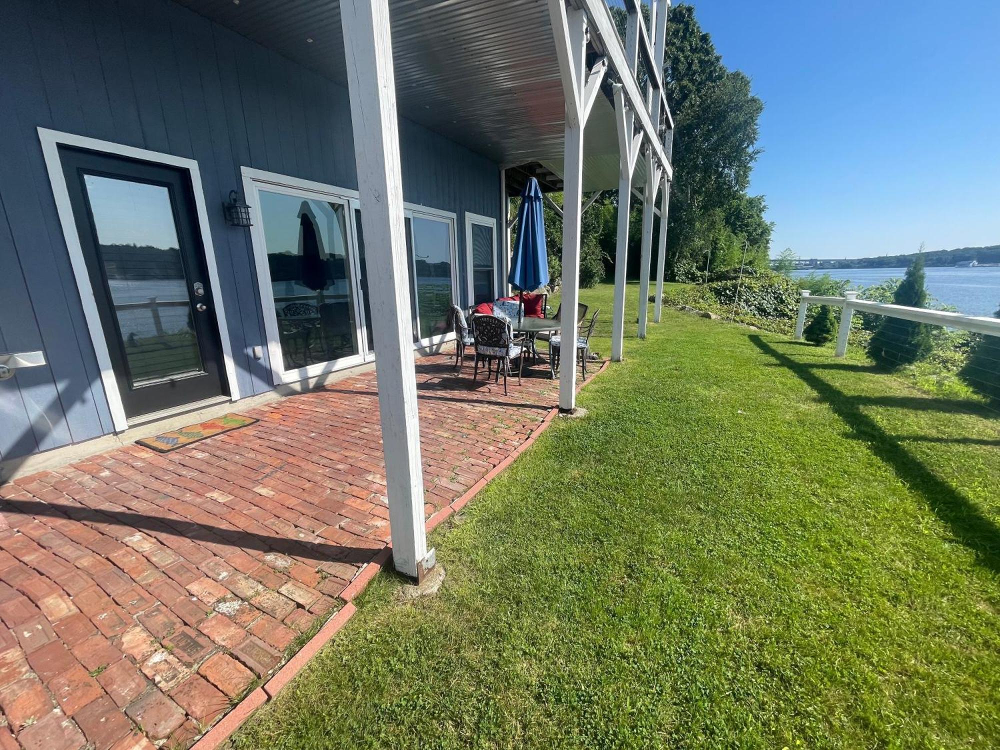 Waterfront Home With A View Groton Bagian luar foto